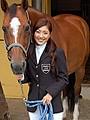 乗馬シーンはスタントなし「半落ち」