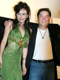 杉本彩の色気でクリーチャーも撃退?「D-WARS ディー・ウォーズ」