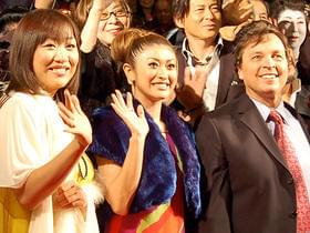 整形いらずの美女・山田も浅草で大人気「劇場版 カンナさん大成功です!」