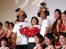 “くず”の山口&宮迫がウォーリーを熱烈応援!「ウォーリー」