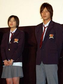映画は初日だが、現在もTVドラマ版撮影中!「赤い糸」