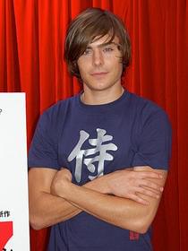 “侍”Tシャツは 日本のファンからのプレゼントだとか「ハイスクール・ミュージカル」