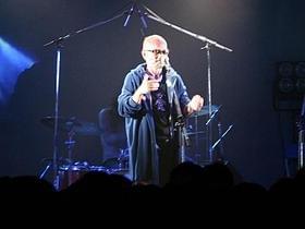 モノマネだけでなく、歌もお上手「SOUL RED 松田優作」