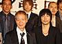 ファミレス談義は奏功したか!?「笑う警官」