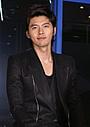 ヒョンビンの人気ドラマ2作品が放送スタート「友へ チング」