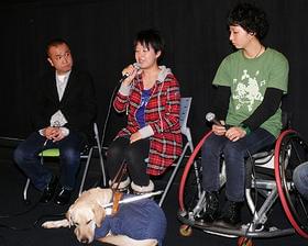 FMラジオを使った音声ガイダンス付き上映会を実施「時をかける少女」