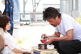 三浦と石田が夫婦役で共演「死にゆく妻との旅路」