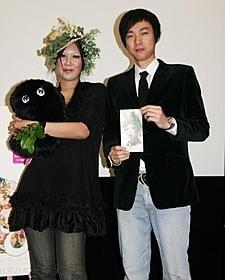 劇場ではピュ~ぴるの作品も展示「ピュ~ぴる」
