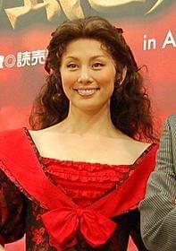 見事スカーレット役を射止めた米倉「風と共に去りぬ」