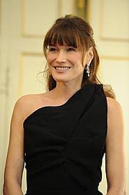 カーラ夫人、サルコジ大統領の子どもを妊娠?「ミッドナイト・イン・パリ」