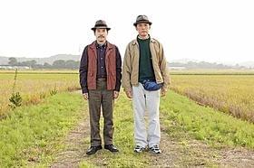ダンディズムを目指す50歳の中年男を光石と田口が熱演「あぜ道のダンディ」