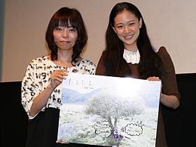 「たまたま」初日挨拶に立った 蒼井優と小松真弓監督「たまたま」