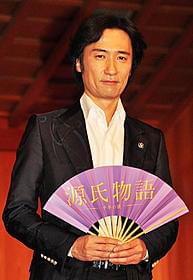 映画「源氏物語 千年の謎」に主演する雅楽師の東儀秀樹「源氏物語 千年の謎」