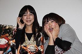 舞台挨拶に立った椿鬼奴と黒沢かずこ「クロサワ映画2011 笑いにできない恋がある」