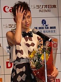 感極まり大粒の涙を流した永作博美「八日目の蝉」