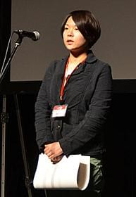 第15回シナリオ大賞授賞式でスピーチする山崎佐保子「おじいちゃん、死んじゃったって。」