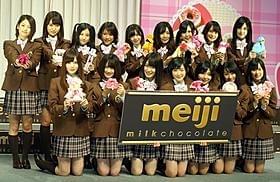 デビュー曲は男子禁制がテーマ!?