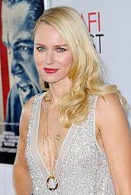 ダイアナ元英皇太子妃を演じるナオミ・ワッツ「J・エドガー」