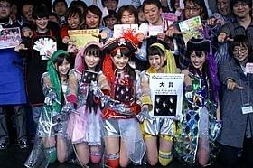 CDショップ大賞を受賞したももいろクローバーZ