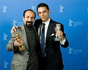 ペイマン・モアディ(右)とアスガ―・ファルハディ監督「別離」