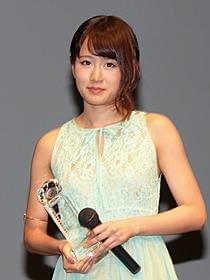 外国映画ベストサポーター賞を受賞した前田敦子「ヒューゴの不思議な発明」