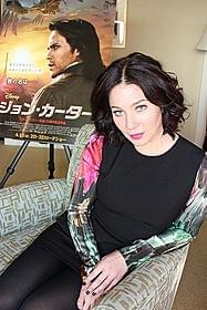 カーター役のテイラー・キッチュも出演した 「ウルヴァリン:X-MEN ZERO」で、 主人公ローガンの恋人ケイラを演じて注目女優に