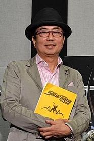 人類をおびやかす昆虫型宇宙生命体役に挑戦「スターシップ・トゥルーパーズ」