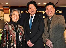 会見に出席した樹木希林、役所広司、原田眞人監督「わが母の記」
