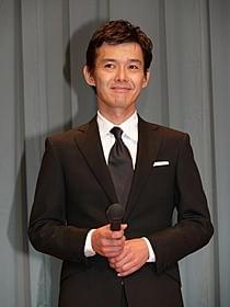 渡部篤郎、ソウルでK-POPアイドルを出待ち?「外事警察 その男に騙されるな」