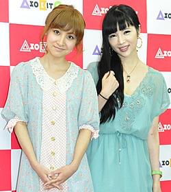 トークイベントを行った森下悠里(右)と木口亜矢「+1(プラスワン)」