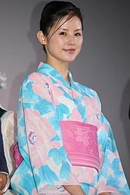 浴衣姿を披露した小西真奈美「スープ 生まれ変わりの物語」