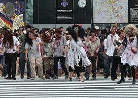 渋谷にアンデッド(ゾンビ)の大群が出現!「バイオハザード」
