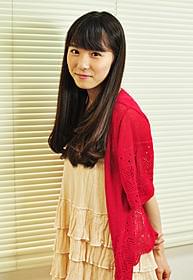 初々しい表情の松岡茉優「ポテチ」