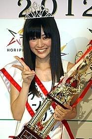 見事グランプリを獲得した菅野さん「ありがとう」