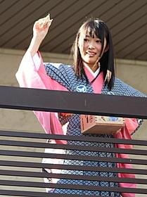豆まきで主演作をアピールした指原莉乃「劇場版ミューズの鏡 マイプリティドール」