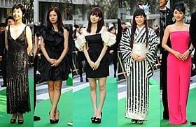 グリーンカーペットを彩った(左から) 草刈民代、吉高由里子、前田敦子、柴咲コウ、石原さとみ「終の信託」