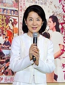 若手俳優を激励した吉永小百合「北のカナリアたち」