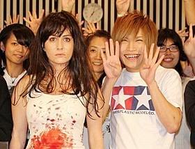 公開収録に出席した「ゴールデンボンバー」の鬼龍院翔「ゴールデンボンバー」
