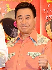 復活をアピールした三宅裕司