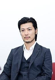 「綱引いちゃった!」で愛嬌たっぷりに 熊田公雄を演じた玉山鉄二「綱引いちゃった!」