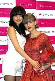 テイラー・スウィフトと対談し 大興奮の前田敦子