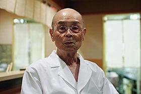 「すきやばし次郎」店主小野二郎氏「二郎は鮨の夢を見る」