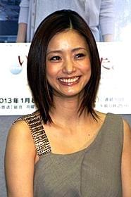 受刑者役を演じる上戸彩