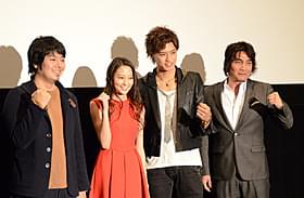 (左より)堀江慶監督、河北麻友子、井上正大、藏本天外「ベロニカは死ぬことにした」