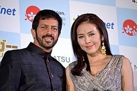 カビール・カーン監督と杉本彩「タイガー 伝説のスパイ」