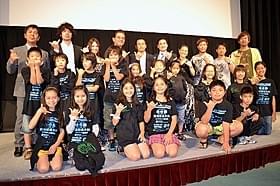 小学生タヒチアンダンスチームも来場!「ジノーン・シチュン」