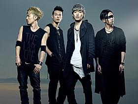 テレビ版に続き主題歌を手がける「SPYAIR」「銀魂」