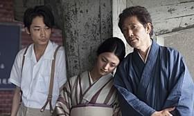 危うい三角関係を演じた綾野剛、満島ひかり、小林薫「夏の終り」