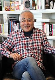 インタビューに応じる大里洋吉氏「シュリ」