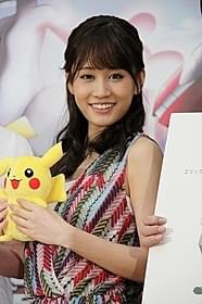 「ポケモン」ナレーションを務めた前田敦子「劇場版ポケットモンスター ベストウイッシュ 神速(しんそく)のゲノセクト ミュウツー覚醒」